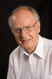Tom Brzustowski